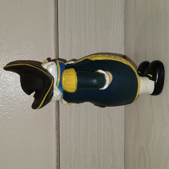 Vintage Admiral Insurance Vinyl Figure Advertising Coin Savings Piggy Bank - Picture 2 of 4